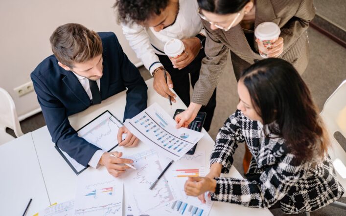 Comment trouver les meilleurs prestataires B2B pour faire décoller son business en 2025